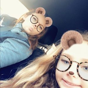 Meet your Posher, Savanah